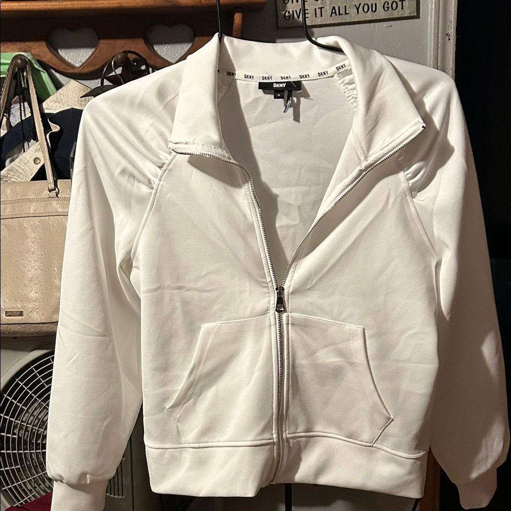 Elegant lite jacket